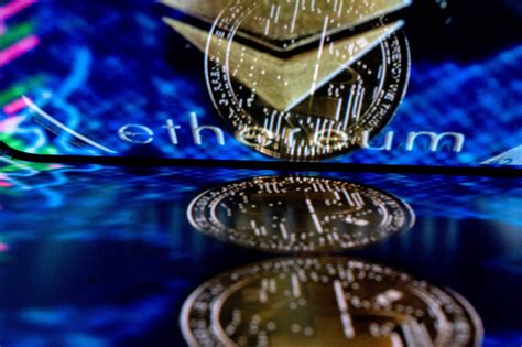 Ethereum: What are the differences and similarities among Paymium, Bitpay, Coinbase, etc.?
